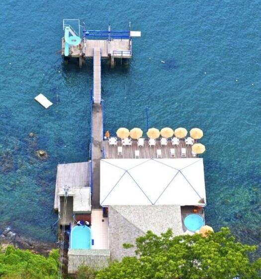 إستوديو قياسى مطل على البحر, Sol Victoria Marina