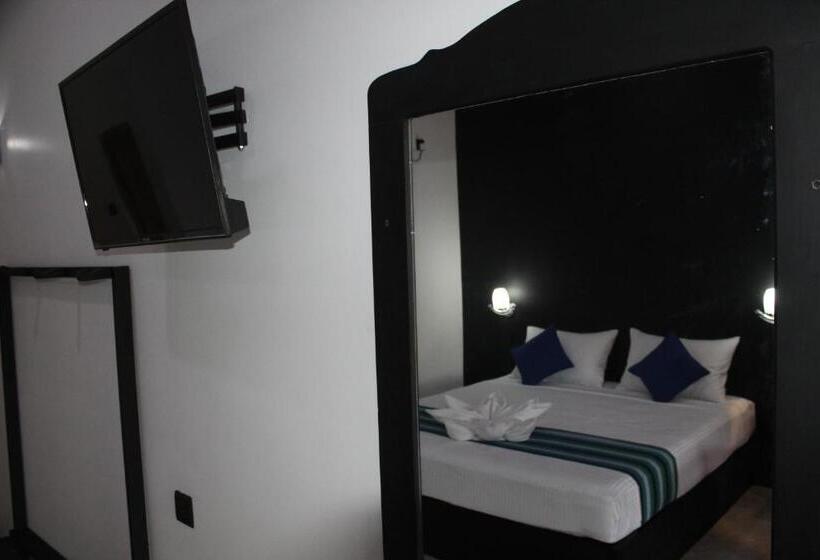 Номер Стандарт Вид на Озеро, Green Lake View Yala Resort