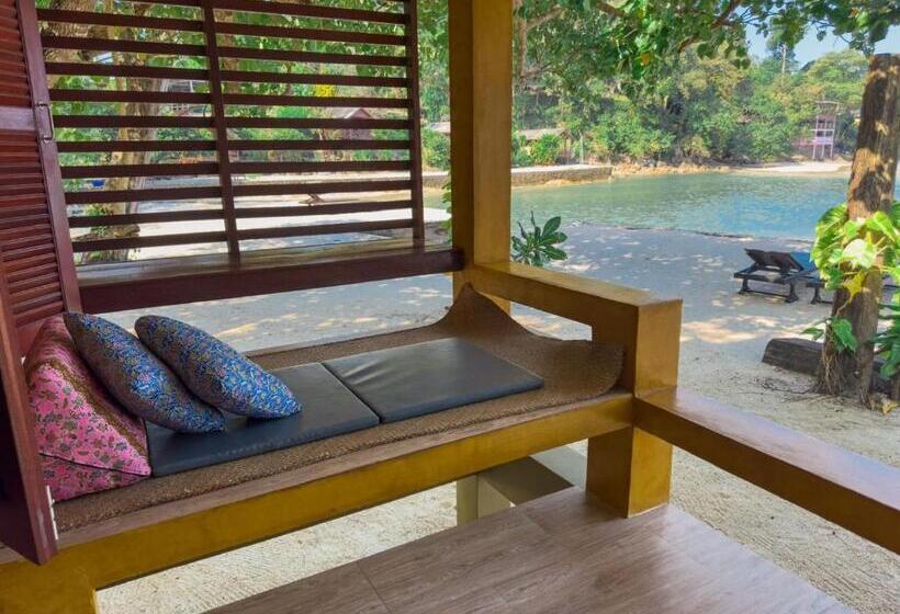 스탠다드 방갈로, Sawasdee Resort