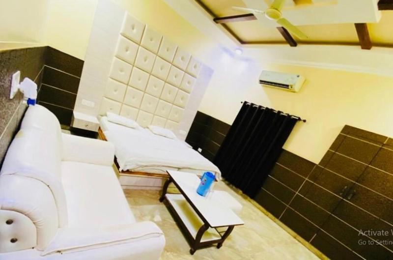 Номер Deluxe Кровать Кинг, Shri Ram Hotel , Ayodhya