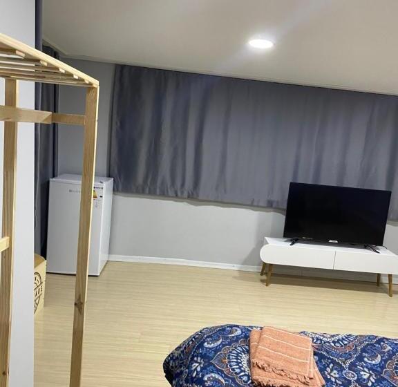 Студия Стандарт Вид на Море, Yeldeği̇rmeni̇ Otel