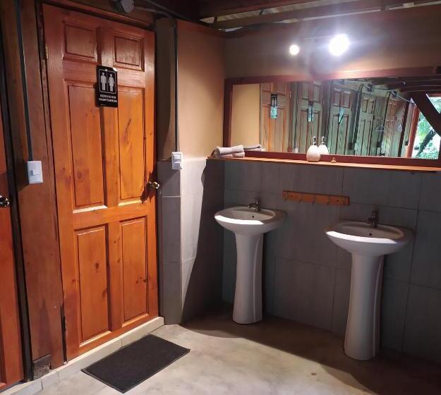 기본룸, Mineral River Eco Village