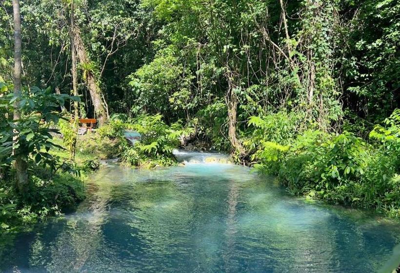 이코노미 룸, Mineral River Eco Village