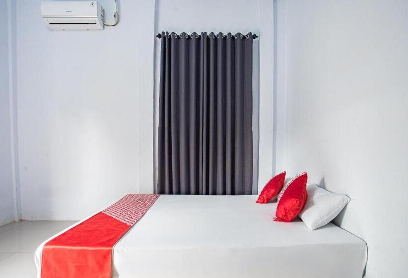 اتاق لوکس, Oyo 93476 Owo Guest House Syariah