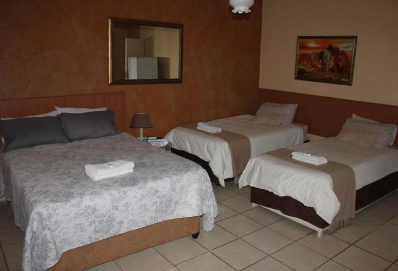 Семейный Номер, Apollo Guest House