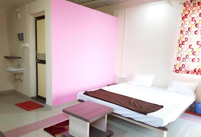 Номер Deluxe, Prabhusrukusti Krushi Paryatn Kendra , Satara