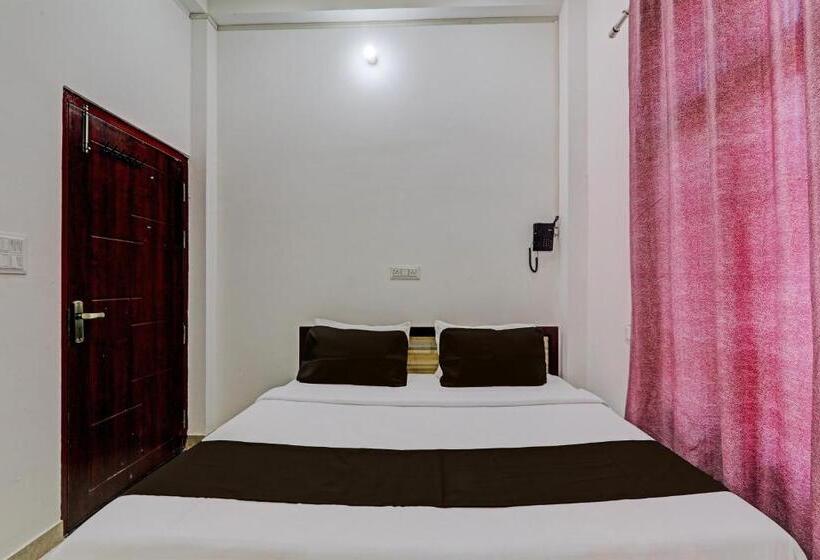 Трехместный Номер Классика, Oyo Flagship Hotel Vikas Inn
