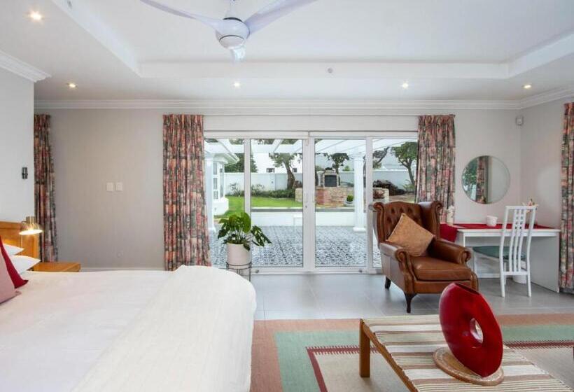 Номер Классика Кровать Кинг, Joie De Vivre   22 Rocklands