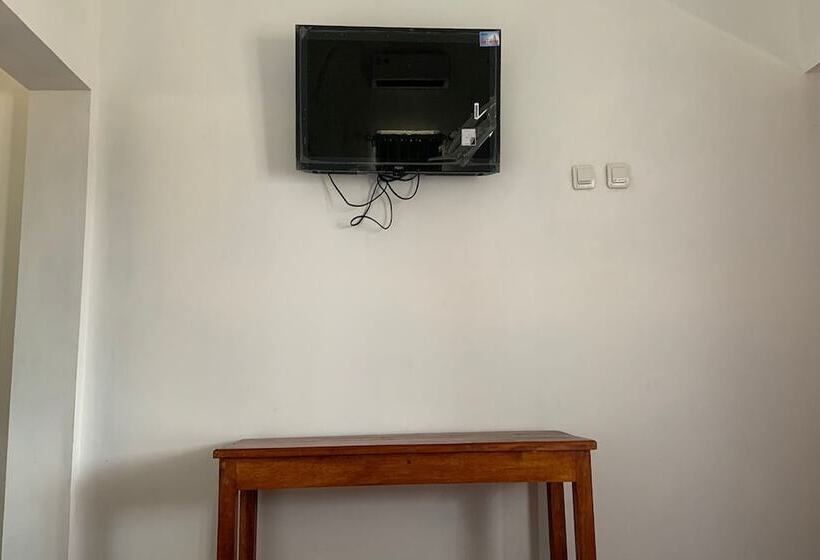Люкс Повышенной Комфортности, Capital O 93437 Embung Banteran Cottage