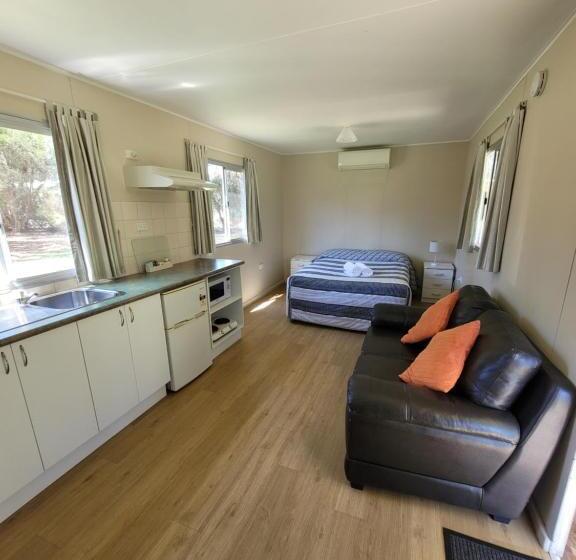 스탠다드 룸 가든 전망, Mt Barker Holiday Park   Western Australia