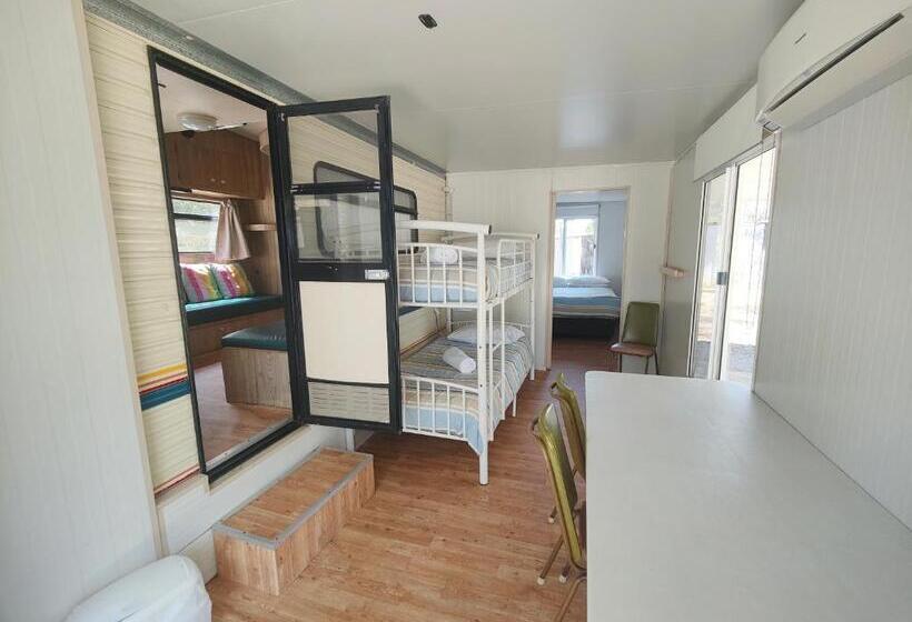 Quarto Familiar, Mt Barker Holiday Park   Western Australia