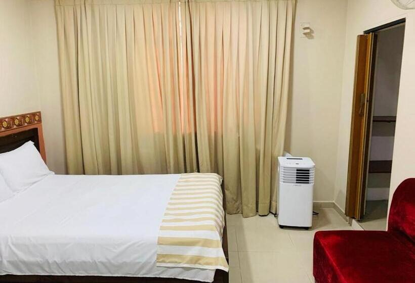 اتاق خانوادگی با سرویس بهداشتی مشترک, Casa Mango