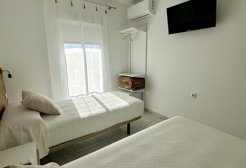 标准间, Hostal Merino Jédula