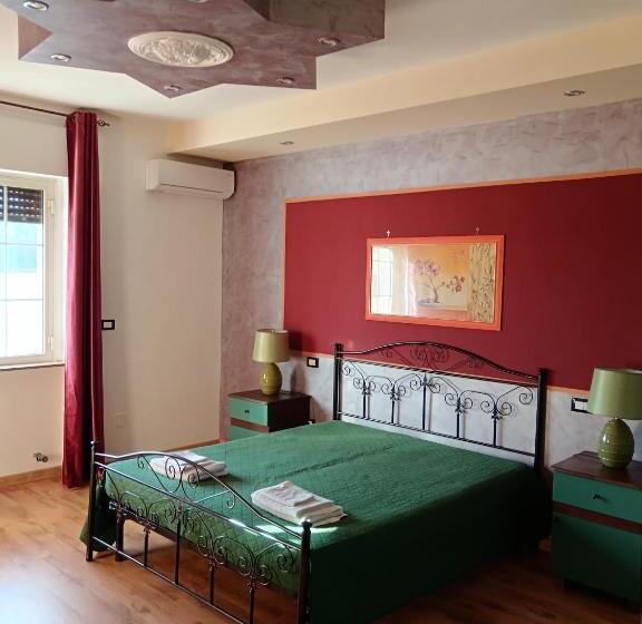 Четырехместный Номер Стандарт, Lu Sule B&b