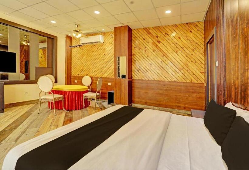 Трехместный Номер Классика, Collection O Hotel Dice