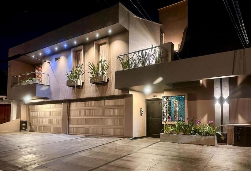 جناح مطلّ علي حمام السباحة, Osvé Boutique Cali
