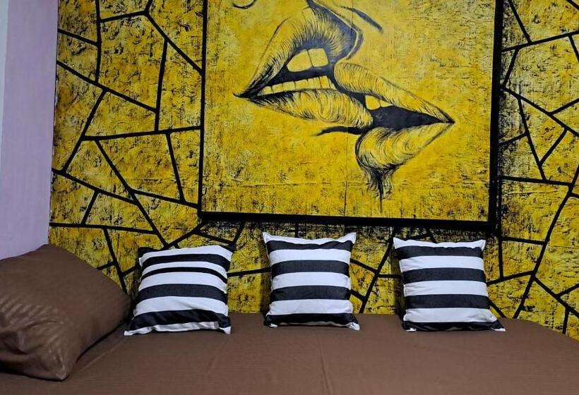 Кровать в Общей Комнате, Surya Hostel Ella