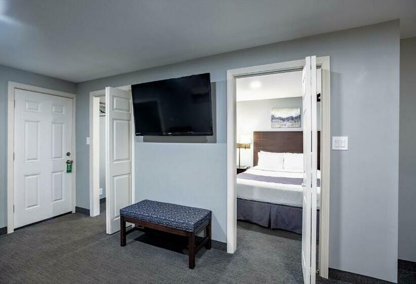 Family Suite, Mt Madison Inn & Suites