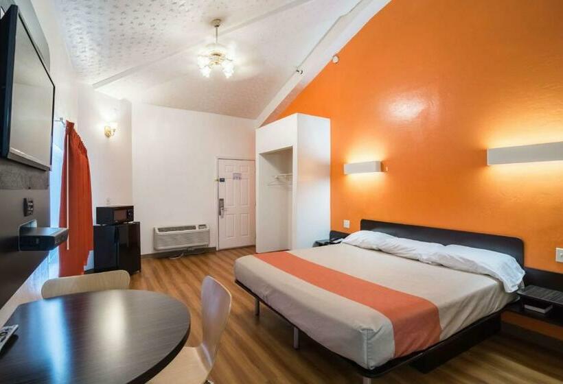 Стандартный Номер Кровать Кинг, Motel 6 Globe, Az