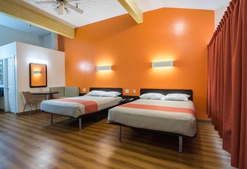 Номер Стандарт Адаптированный для Инвалидов, Motel 6 Globe, Az