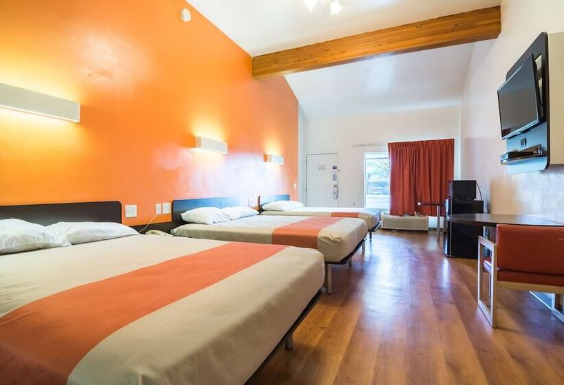 Номер Стандарт, Motel 6 Globe, Az
