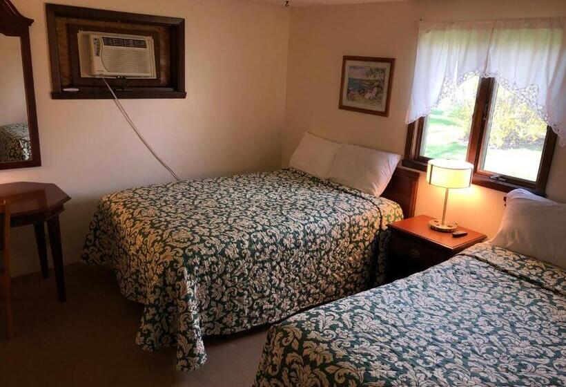 Дом 3 Спальни, Plantation Motel
