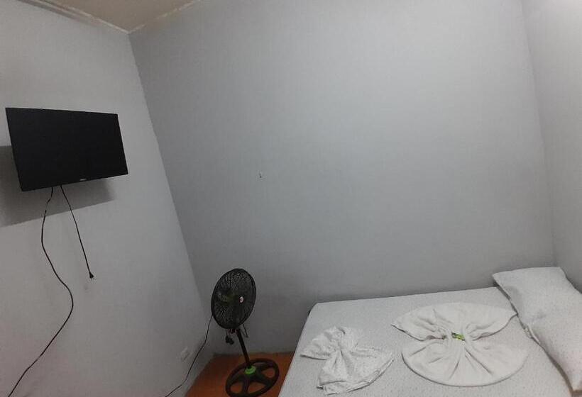 غرفة قياسية فردية حمام مشترك, Hospedaje Yunandre