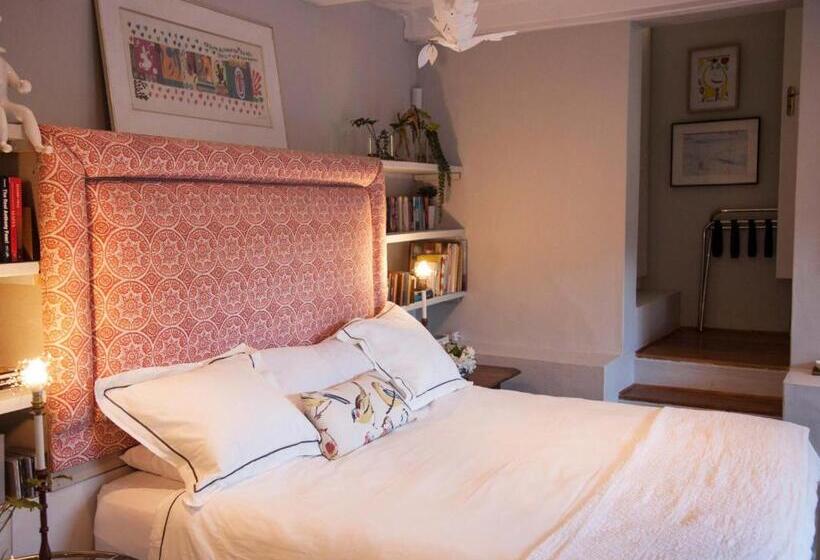 Номер Deluxe Кровать Кинг, The Montagu Coach House