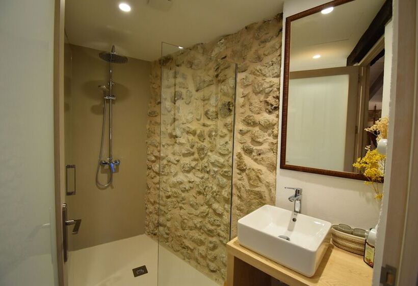 Номер Superior, Calvario Plaza