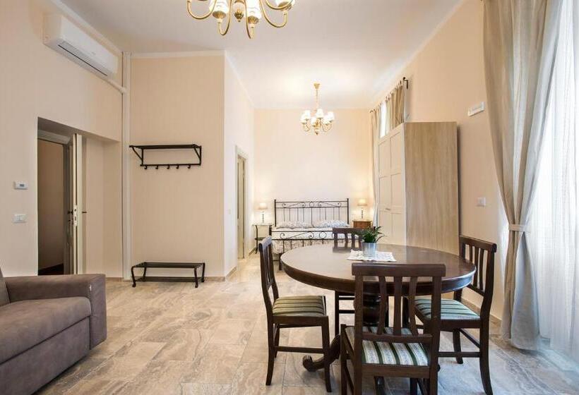 اتاق سوپریور چهار تخته, B&b La Sosta   Vista Esclusiva Chiesa Di Santa Rosa