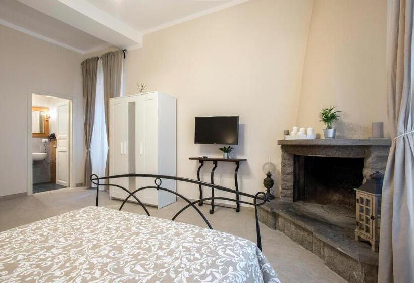 اتاق لوکس, B&b La Sosta   Vista Esclusiva Chiesa Di Santa Rosa