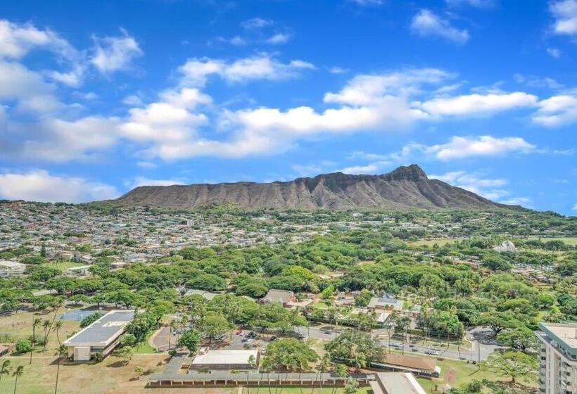 آپارتمان 2 خوابه, Spectacular Ocean & Diamond Head View 2 Bedroom Condo With Free Parking!