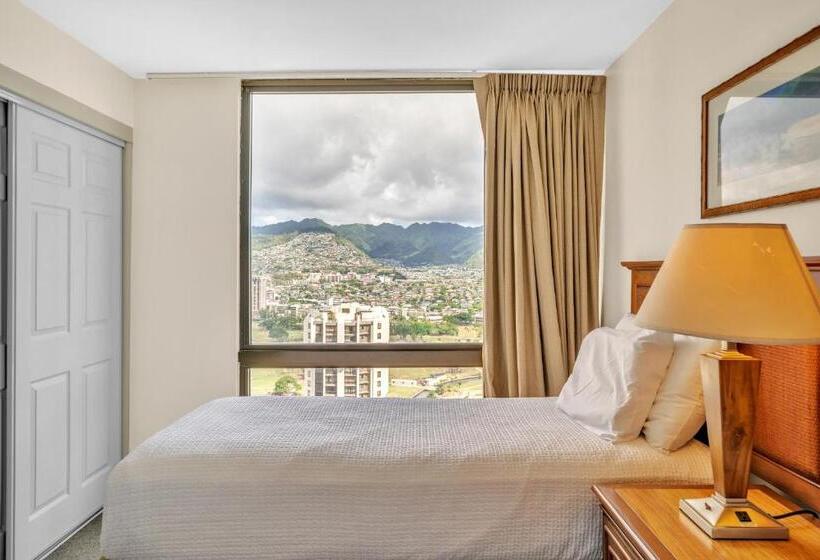 آپارتمان 2 خوابه, Spectacular Ocean & Diamond Head View 2 Bedroom Condo With Free Parking!