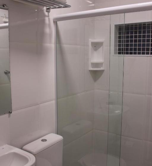 Quarto Estandar, Pousada Suisse