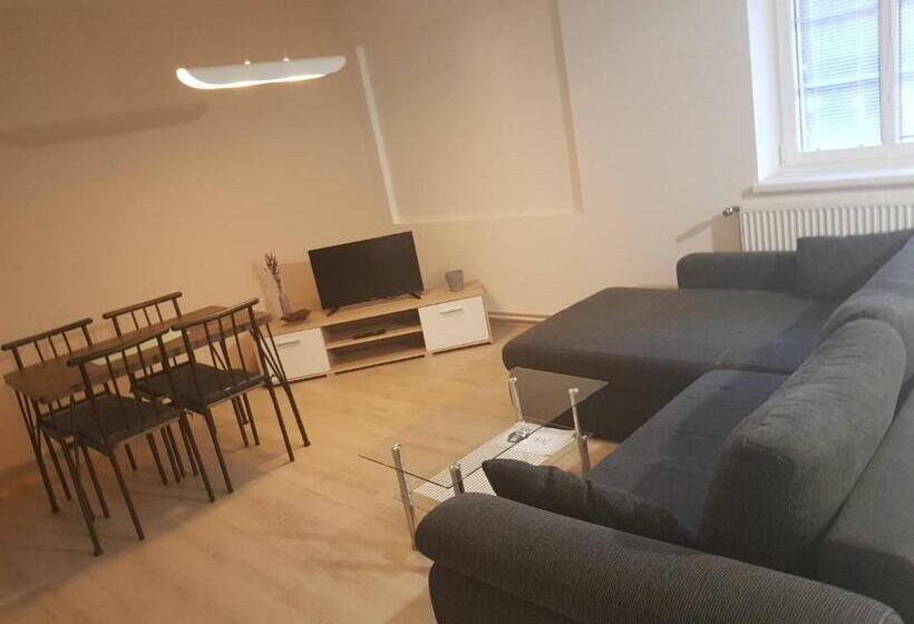 Люкс, Apartmány Pod Klášterem