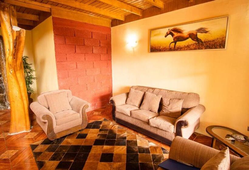 Семейное Бунгало, Ngahu Bungalows Alojamiento Frente Al Mar En El Centro De Rapa Nui