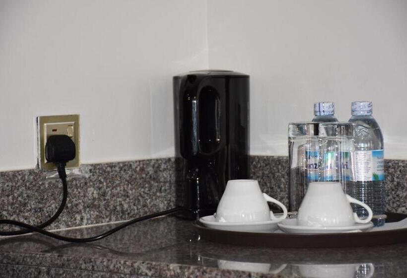 اتاق سوپریور, Pent House Inn Namugongo
