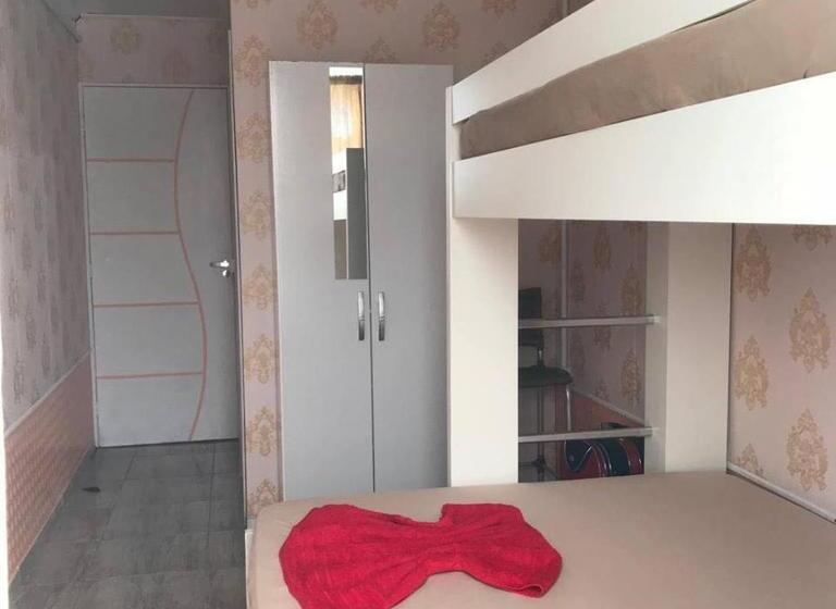 4인용 스탠다드 룸, Sunflower S House
