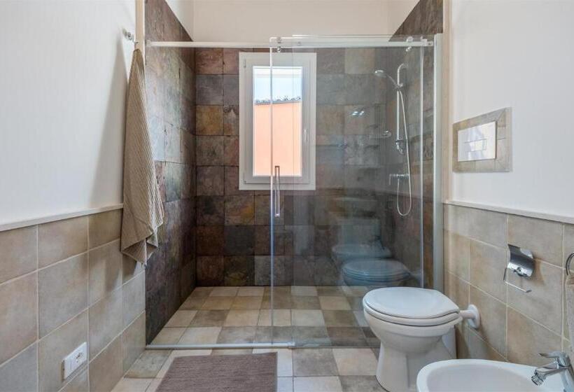 آپارتمان 1 خوابه با چشم‌انداز استخر, Dimora Villa Ada