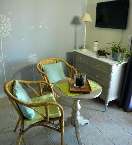 Номер Стандарт с Террасой, Bed And Breakfast La Maison De Nathalie