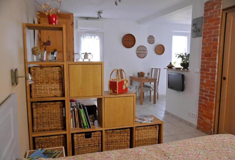 Номер Стандарт, Bed And Breakfast La Maison De Nathalie
