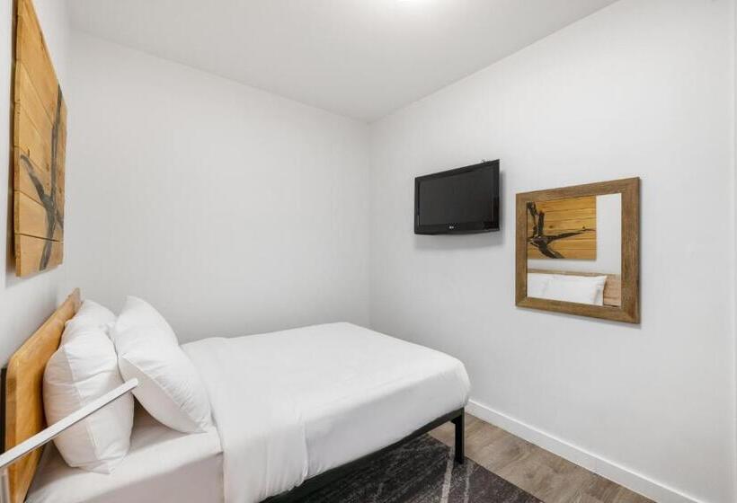 اتاق لوکس, 27 By Luxurban, A Baymont By Wyndham