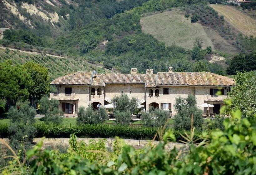Номер Стандарт, Agriturismo Il Crinale