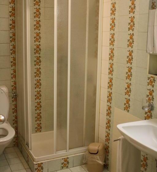 Четырехместный Номер Стандарт, Albergo Stazione