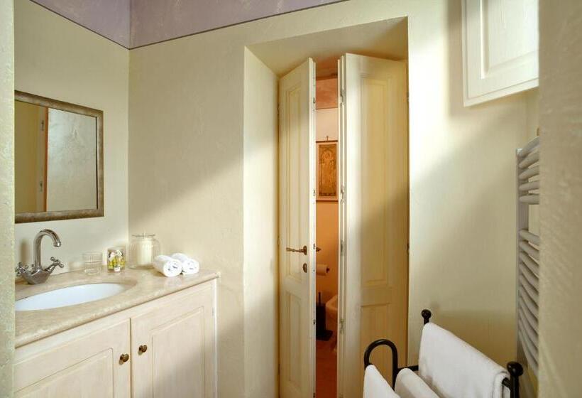 Номер Стандарт, Locanda Le Giunche