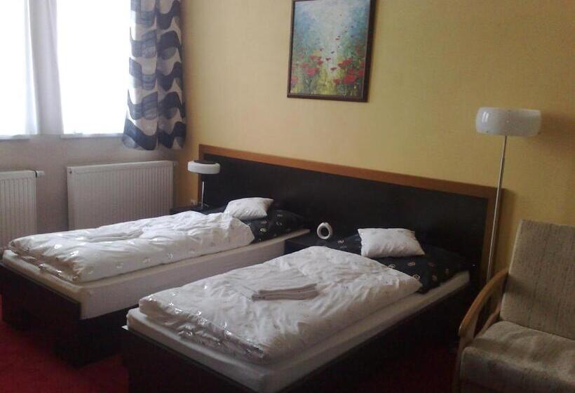 Трехместный Номер Комфорт, Guest House Penzión Fortuna