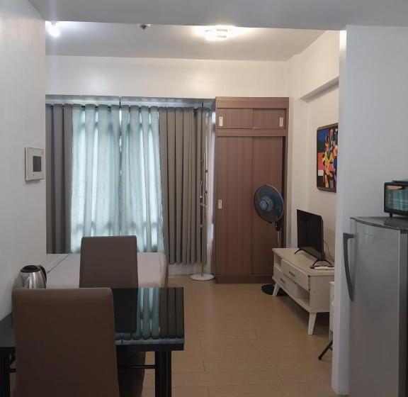 Escritório Estándar, Alps At 150 Newport Blvd Condominum Near T3