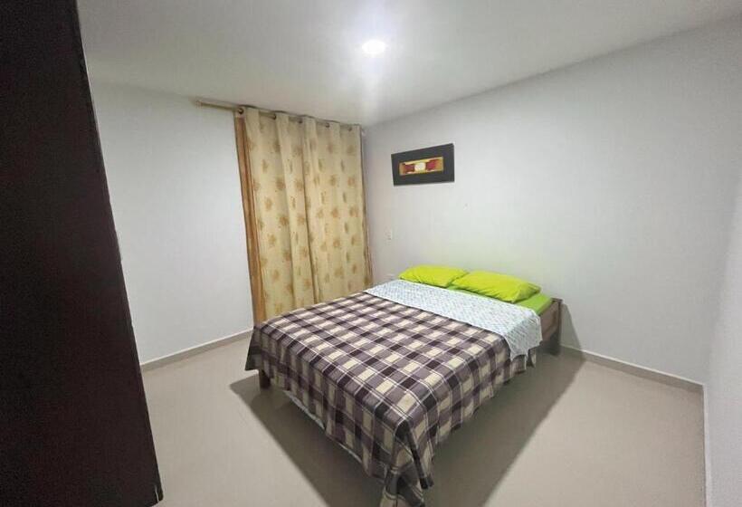 Апартаменты 2 Спальни, Apartahotel San Gil Plaza   Bed & Coffee