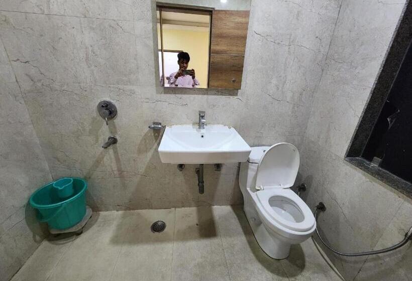 اتاق استاندارد, Iby