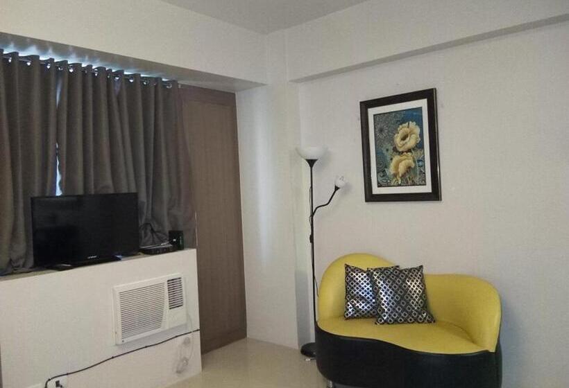استودیو استاندارد با چشم‌انداز استخر, H&m One Palmtree Villas